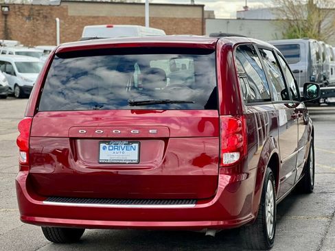 Used 2011 Dodge Grand Caravan Express FWD image 5