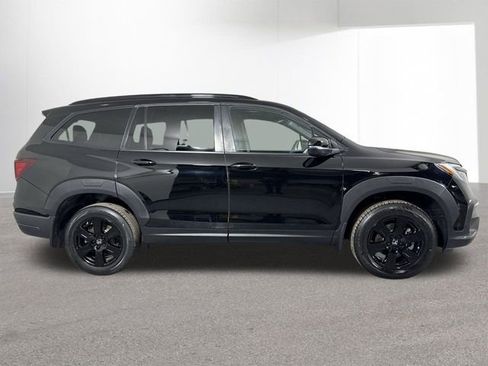Used 2022 Honda Pilot TrailSport image 39