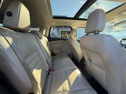 Used 2018 Ford Escape SEL image 16