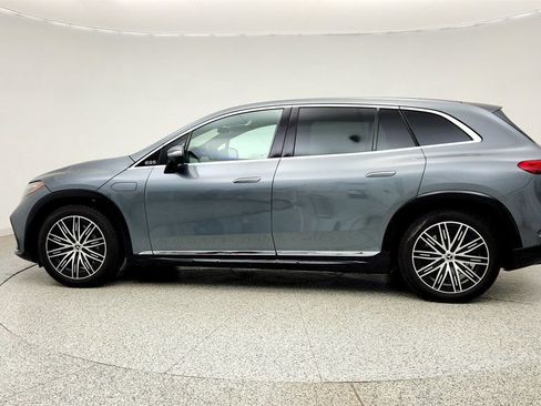 Used 2023 Mercedes-Benz EQS 580 4MATIC SUV w/ Exclusive Trim Package image 8