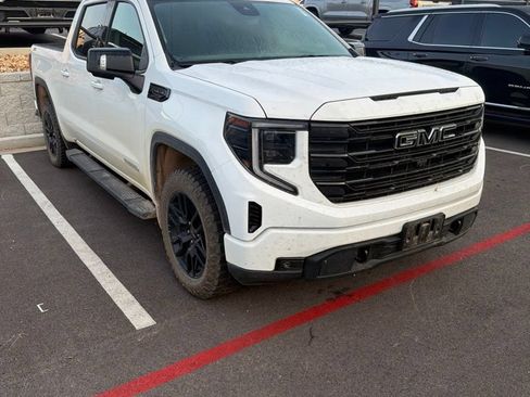 Used 2023 GMC Sierra 1500 Elevation w/ Elevation Premium Package AWD/4WD image 2