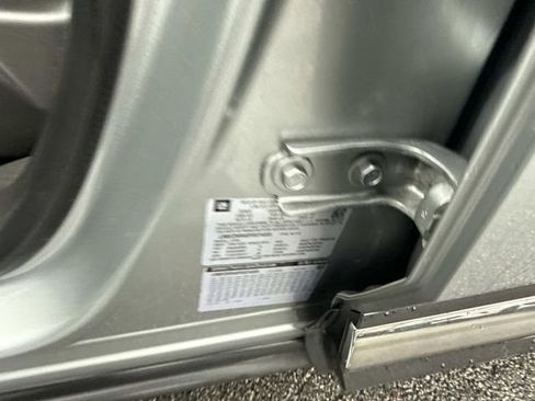 Used 2023 Buick Envision Essence w/ Sport Touring Package image 23