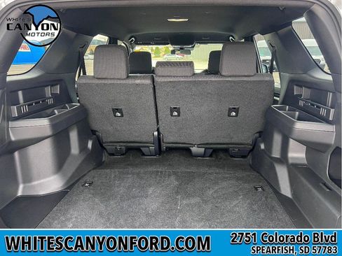 Used 2025 Toyota 4Runner TRD Off-Road image 9