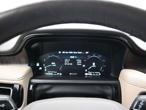 Used 2022 Lincoln Nautilus Reserve w/ Equipment Group 201A AWD/4WD image 20