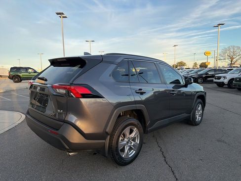 Used 2025 Toyota RAV4 XLE image 3