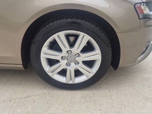 Used 2010 Audi A4 2.0T Premium AWD/4WD image 30