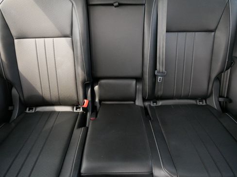 Certified 2024 Volkswagen Tiguan SE AWD/4WD image 13