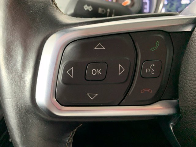 Used 2020 Jeep Gladiator Overland w/ Dual Top Group AWD/4WD image 25