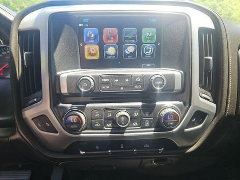 Used 2017 GMC Sierra 1500 SLT w/ SLT Premium Package image 11