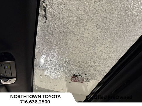 Used 2025 Toyota Land Cruiser image 22