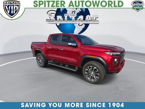 Used 2026 GMC Canyon Denali AWD/4WD image 2