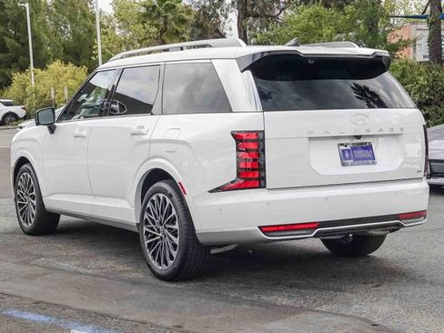 Certified 2026 Hyundai Palisade Calligraphy AWD/4WD image 7