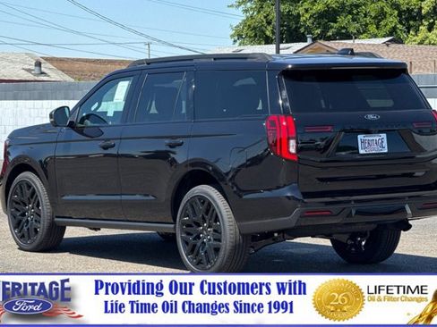 New 2026 Ford Expedition Platinum w/ Stealth Performance Package AWD/4WD image 6