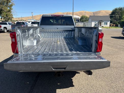 Used 2025 Chevrolet Silverado 3500 LTZ w/ LTZ Plus Package AWD/4WD image 18