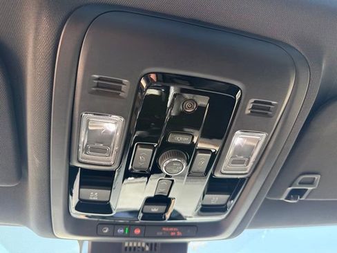 New 2026 Chevrolet Tahoe High Country w/ Sun And Tow Package AWD/4WD image 29
