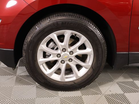 Used 2019 Chevrolet Equinox LT FWD image 17