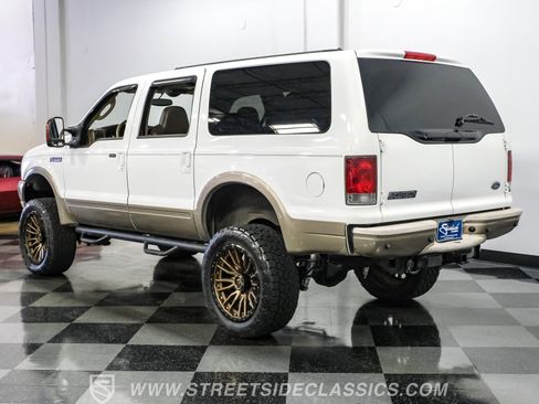 Used 2004 Ford Excursion Eddie Bauer AWD/4WD image 9