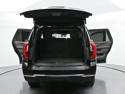 Used 2025 GMC Yukon Elevation image 48
