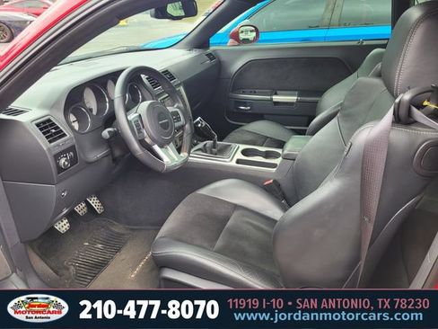Used 2012 Dodge Challenger SRT8 RWD image 15
