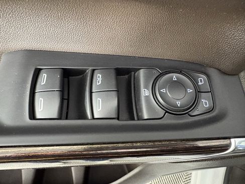 Used 2021 GMC Sierra 1500 SLE image 15