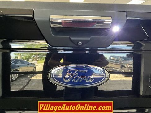 Used 2020 Ford F150 XLT w/ Equipment Group 302A Luxury AWD/4WD image 27