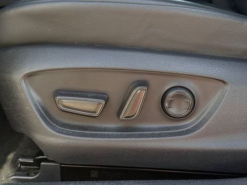 Used 2024 Toyota Camry SE FWD image 25