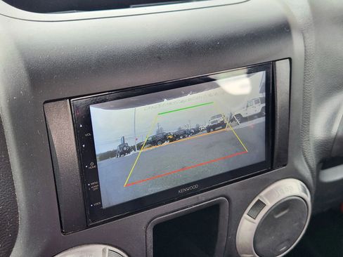 Used 2017 Jeep Wrangler Sport w/ Quick Order Package 23S image 34