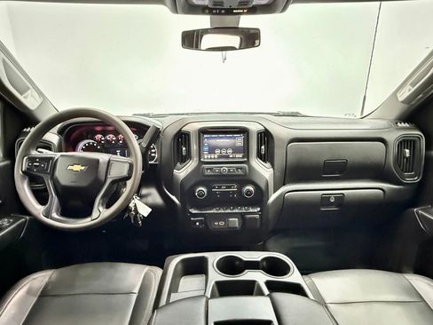 Used 2022 Chevrolet Silverado 2500 W/T w/ WT Fleet Convenience Package image 11