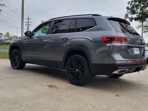 Used 2022 Volkswagen Atlas SE FWD image 4