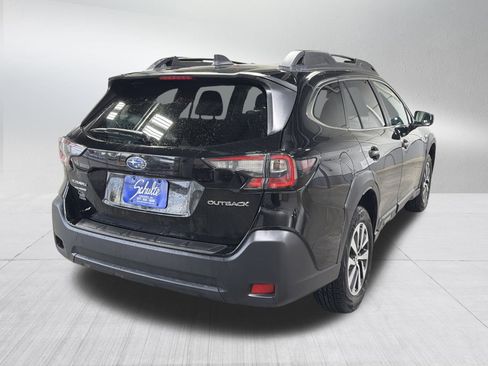 Certified 2025 Subaru Outback Premium w/ Popular Package #1A image 7