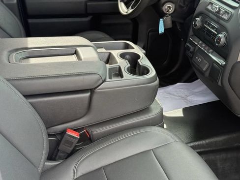 Used 2023 Chevrolet Silverado 2500 W/T w/ WT Fleet Convenience Package AWD/4WD image 17