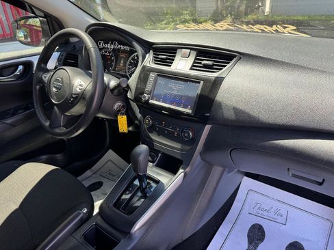 Used 2019 Nissan Sentra S FWD image 26