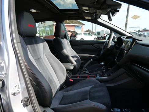 Used 2024 Subaru WRX Limited AWD/4WD image 12