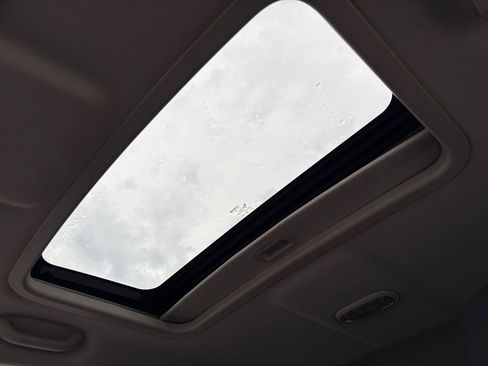 Used 2013 Jeep Patriot Latitude w/ Sun/Sound Group FWD image 46