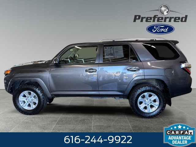 Used 2018 Toyota 4Runner SR5 Premium AWD/4WD image 9