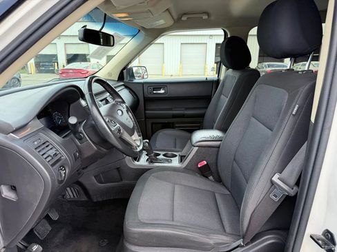 Used 2014 Ford Flex SE image 2