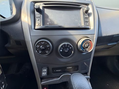 Used 2013 Toyota Corolla S image 25