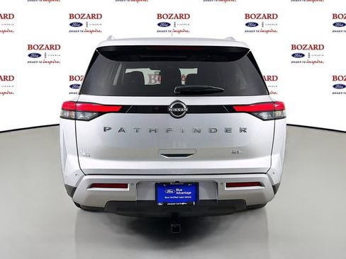 Used 2024 Nissan Pathfinder SL w/ SL Premium Package FWD image 7
