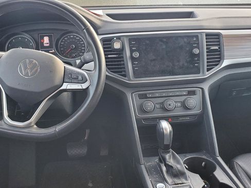 Used 2021 Volkswagen Atlas SE w/ Panoramic Sunroof Package image 7