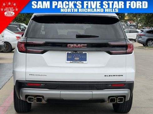 Used 2025 GMC Acadia Elevation FWD image 6