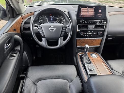 Used 2024 Nissan Armada SL w/ Captain's Chairs Package RWD image 10
