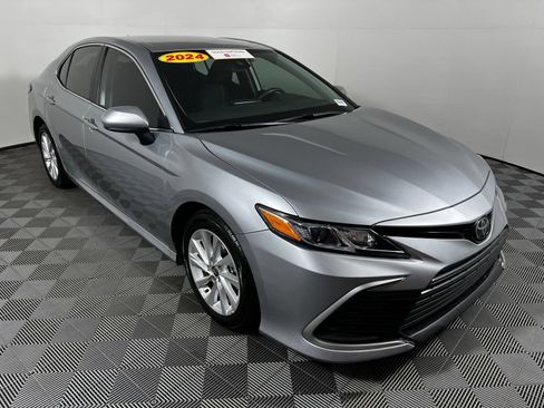 Certified 2024 Toyota Camry LE FWD image 3