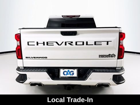 Used 2024 Chevrolet Silverado 1500 High Country w/ Technology Package AWD/4WD image 7
