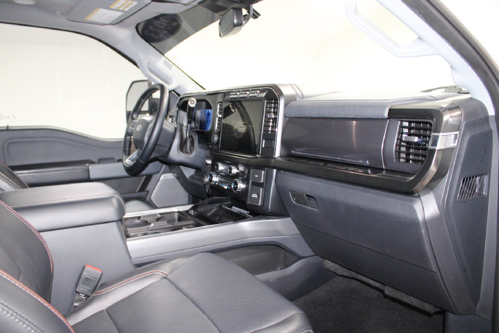 Used 2023 Ford F250 Lariat w/ Lariat Ultimate Package AWD/4WD image 31