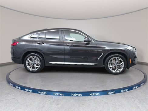 Used 2025 BMW X4 xDrive30i image 5