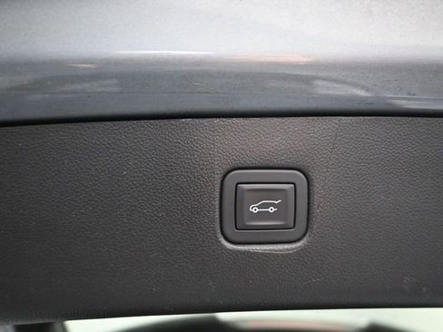Used 2025 Chevrolet Blazer RS AWD/4WD image 43