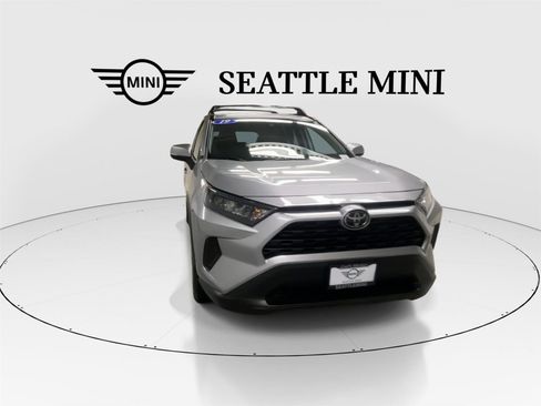 Used 2019 Toyota RAV4 LE w/ All Weather Liner Package AWD/4WD image 3
