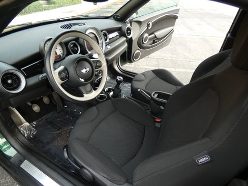 Used 2012 MINI Cooper Coupe image 34