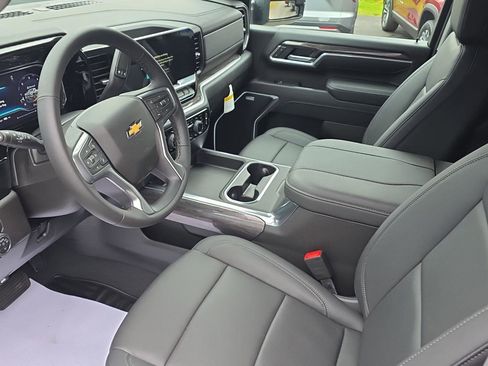 New 2025 Chevrolet Silverado 2500 LTZ w/ LTZ Convenience Package image 15