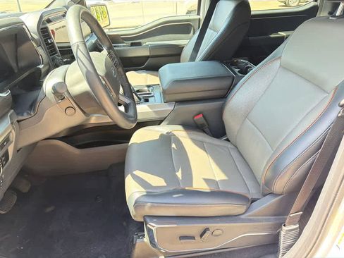 Used 2024 Ford F150 Lariat w/ FX4 Off-Road Package image 10